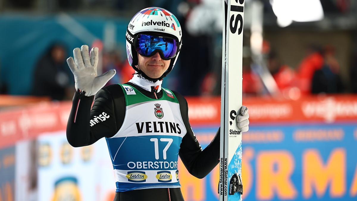 Simon Ammann kvalifiserte seg til sin 13. over hele verden