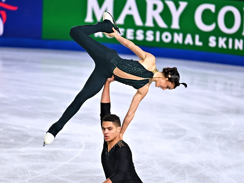 Jazmine Desrochers and Kieran Thrasher