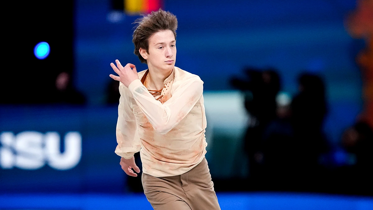 Denis Krouglov performs his free skate at the 2026 World Junior Figure Skating Championships in Tallinn, Estonia.
